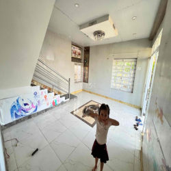 Nhà Vườn 10x25m 3pn 2vs Cách Biển 500m- Gần chợ Long Hải