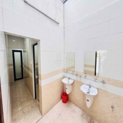 MẶT TIỀN KINH DOANH QUỐC LỘ 13- MỞ SHOWROOM, NGÂN HÀNG, SIÊU THỊ