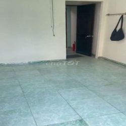 NHÀ MẶT TIỀN ĐƯỜNG SỐ 2, GẦN CHỢ XÓM MỚI, TIỆN Ở KD GIÁ RẺ