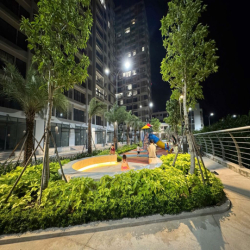 Cho thuê 3PN+3WC+2 Ban công 100m2 MT Eastmark City giá 7.5tr