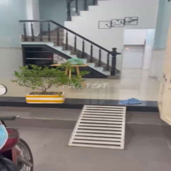 NHÀ MẶT TIỀN ĐƯỜNG SỐ 2, GẦN CHỢ XÓM MỚI, TIỆN Ở KD GIÁ RẺ