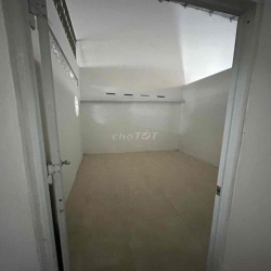 NHÀ MẶT TIỀN TTN02 . 5x25m.. 8tt/thg