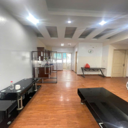 Cho thuê căn hộ tầng 8, 2PN 2 VS, CT4C, Xa La, Hà Đông