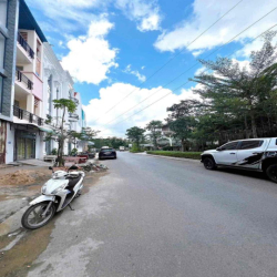 Nhà 2 lầu sân thượng trục chính KDC Hưng Phú 2 ( CTY 8)