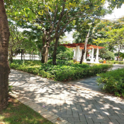 CHO THUÊ VĂN PHÒNG 100M2, KHU ĐẢO KIM CƯƠNG, QUẬN 2