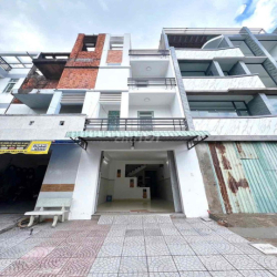 Nhà 2 lầu sân thượng trục chính KDC Hưng Phú 2 ( CTY 8)