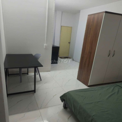 Studio tầng 1 Nguyễn Đức Cảnh cực tiện ra vào