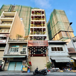 🏠 Nhà Phố Đề Thám Q1 – Trung Tâm Kinh Doanh Sầm Uất