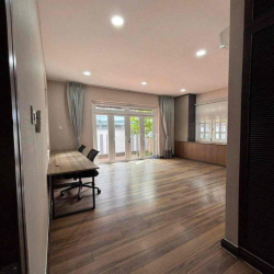 ⭕️HÓT! Cho thuê Biệt Thự 305m2, Sân Vườn view 3 mặt thoáng, 4PN giá tốt