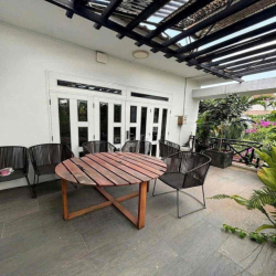 ⭕️HÓT! Cho thuê Biệt Thự 305m2, Sân Vườn view 3 mặt thoáng, 4PN giá tốt