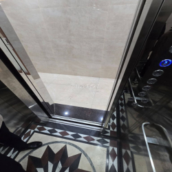 TOÀ NHÀ 5 TẦNG, 140M2, DTSD 700M2, TRỤC 30 THÁNG 4, VỊ TRÍ TRUNG TÂM