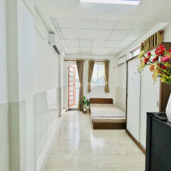 💥💥CHDV 2 MÁY LẠNH BAN CÔNG FULL NỘI THẤT NGAY ĐH NGUYỄN TẤT THÀNH QL1A