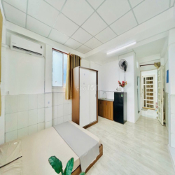 💥💥CHDV 2 MÁY LẠNH BAN CÔNG FULL NỘI THẤT NGAY ĐH NGUYỄN TẤT THÀNH QL1A