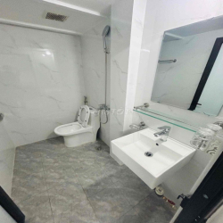 Cho thuê Studio Cầu Giấy 28 m2 Thang máy PCCC