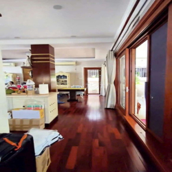 Cho thuê Biệt Thự KDC SADECO Ven Sông Tân Phong Q.7
