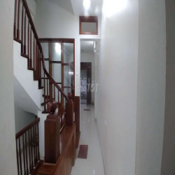🏡 CHO THUÊ NHÀ NGỌC THỤY 52m²x4T – Ô TÔ ĐỖ CỬA NGÀY ĐÊM  – GIÁ 12TR