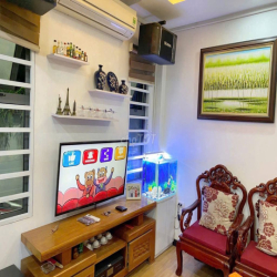 Cho thuê nhà Bát Khối, Long Biên, 40m x5 tầng, full nội thất, ô tô qua