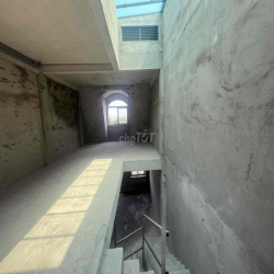 Giá Rẻ Nhất Nguyên Căn Nhà Phố Thô Lakeview City 1 Trệt 3 Lầu 15 Triêu