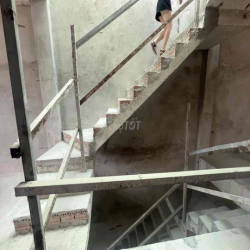 Giá Rẻ Nhất Nguyên Căn Nhà Phố Thô Lakeview City 1 Trệt 3 Lầu 15 Triêu