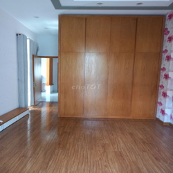 Biệt Thự Mini--Hẻm Thông 8m-Dương Quảng Hàm P5🏠7x20m💎2 Lầu--5PN_5wc-