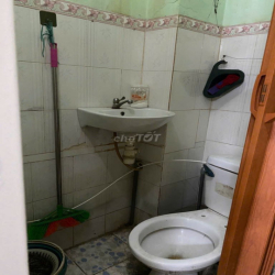 Cho thuê nhà nguyên căn mặt tiền kinh doanh thoải mái