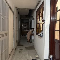 Cho thuê nhà 4 tầng ngõ phố Lê Gia Định DTSD 72m2