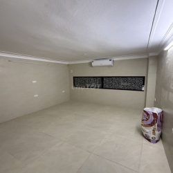 Cho thuê nhà 4 tầng ngõ phố Lê Gia Định DTSD 72m2