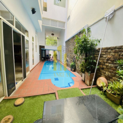 Biệt thự Thảo Điền có Hồ Bơi- Gần trường BIS giá thuê 3500usd gồm thuế