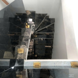 nhà phân lô trung yên 130m x5T ô tô đỗ cửa