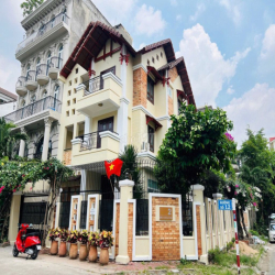 CHO THUÊ BIỆT THỰ KDC NAM LONG TTC - NHÀ MỚI VIEW CÔNG VIÊN 