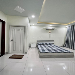 CHO THUÊ Nhà đẹp 5x18m, 3 Tầng, đường 12m Đặng Thùy Trâm, gần ĐH VL