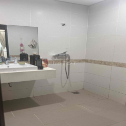 Chinh chu cho thuê  My đình plaza 2 ,dt70m 2 ngủ 2 vs ,full nội thất ,