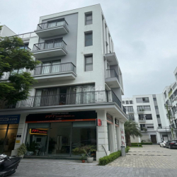 Cho thuê căn góc Shophouse The Manor Central Park 99m2, 5 tầng