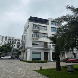 Cho thuê căn góc Shophouse The Manor Central Park 99m2, 5 tầng