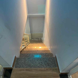 Cần cho thuê nhà Nguyễn Văn Công, P.3, Gò Vấp _ Khu sân bay