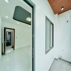 Nhà đẹp 71/8E Nguyễn Văn Thương (D1), 3Phòng ngủ, 3Lầu