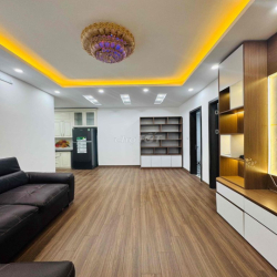 chính chủ cho thuê căn góc 3 ngủ 2 vệ sinh chung cư kim văn kim lũ