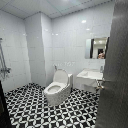 chính chủ cho thuê căn góc 3 ngủ 2 vệ sinh chung cư kim văn kim lũ
