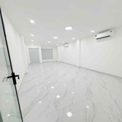 Cho thuê Tầng trệt và Lầu 1  Nhất Chi Mai, Tân Bình - Hẻm thông Xe Hơi