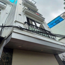 Cho thuê nhà 5tầng tại Ngọc Trì, 5 tầng, nhà đẹp full nội thất