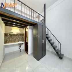 Duplex cửa sổ trời siêu thoáng, Phòng rộng, gác cao gần Chợ Phú Bình