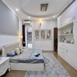 NHÀ NGUYÊN CĂN NGAY LÊ VĂN SỸ CỰC RỘNG ~ 50m2