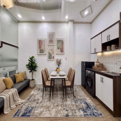 NHÀ NGUYÊN CĂN NGAY LÊ VĂN SỸ CỰC RỘNG ~ 50m2