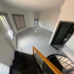 Mặt Bằng Kinh Doanh - Phước Long - Q9 • DT : 5 X 10 = 50,0M2