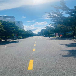 Cho thuê đất 340m2 ngang 15m đường Trần Quốc Hoàn nối thẳng bãi tắm