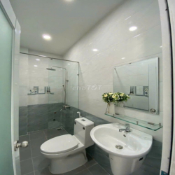 Cần cho thuê nhà HXH 301/3A Phan Xích Long P.1 Q. Phú Nhuận