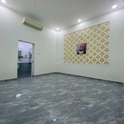 Cần cho thuê nhà HXH 301/3A Phan Xích Long P.1 Q. Phú Nhuận