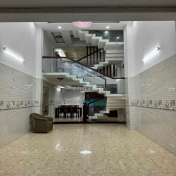 Nhà Phố Đồng Bộ HXH 1 Lửng 3Lầu ST 4PN.5WC Nguyễn Văn Dung 18tr