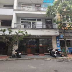Cho thuê văn phòng tầng 1-2-3 Phố Đỗ Quang, Phường Yên Hòa, Hà Nội.