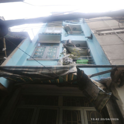 P lầu 1 , giáp hẻm 335 điện biên phủ, sát chợ vườn chuối,BV  bình dan